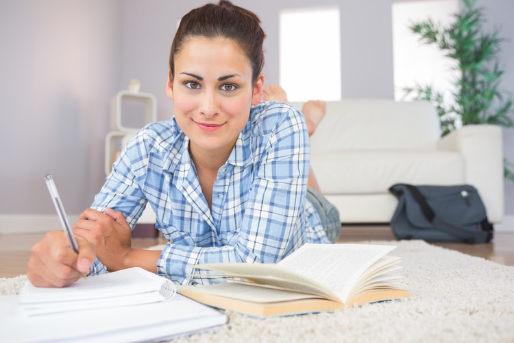 成(chéng)華橡膠工藝職高學(xué)院