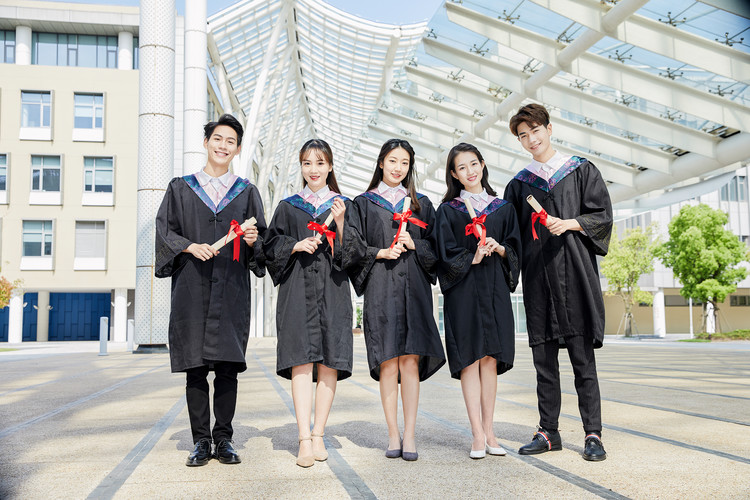 龍泉驿商品經(jīng)營職業學(xué)校(龍泉驿标榜職業學(xué)校咋樣(yàng))