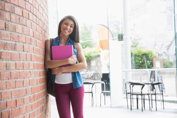 2024年成(chéng)都(dōu)中專校服_成(chéng)都(dōu)中職學(xué)校2024招生簡章