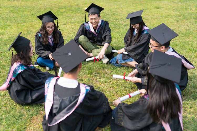 青島華夏職業學(xué)校(青島華夏職業學(xué)校學(xué)費)