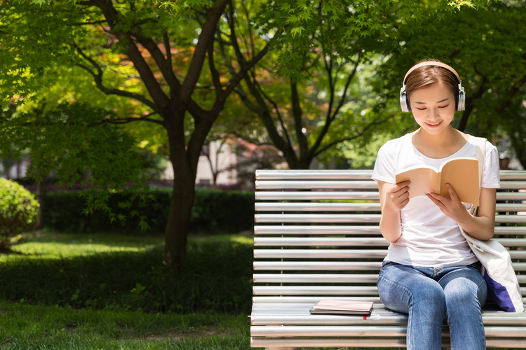 成(chéng)都(dōu)中專早讀時(shí)間安排最新(中專早讀一般讀什麼(me))